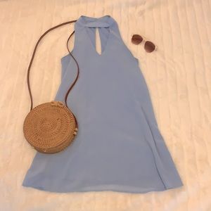 Sleeveless cutout tunic dress